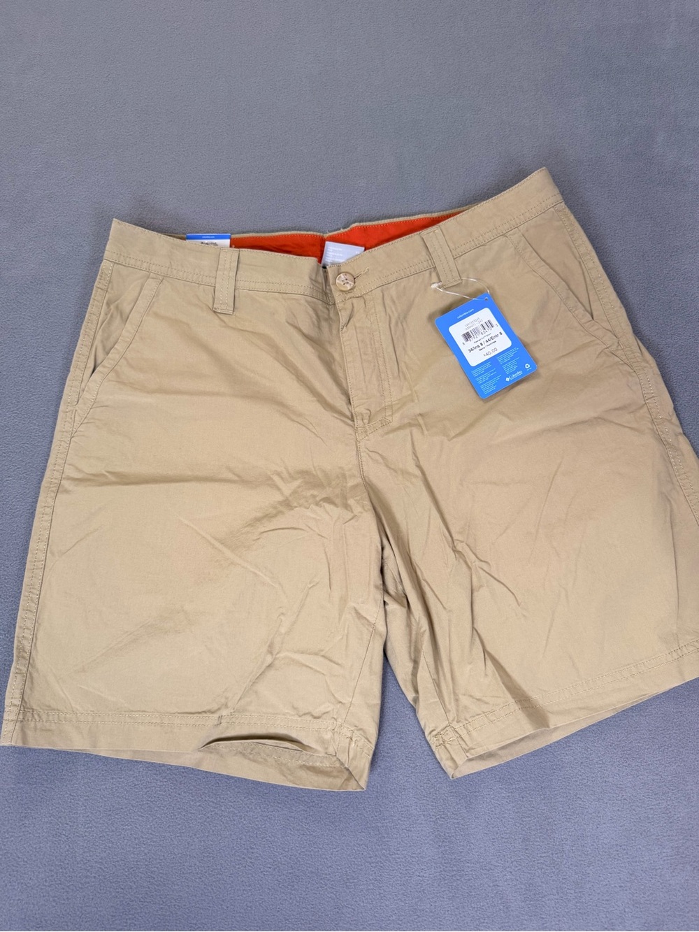 Columbia Men's Washed Out-Khaki Casual Shorts -Size 34/ 8 inch Inseam- NWT